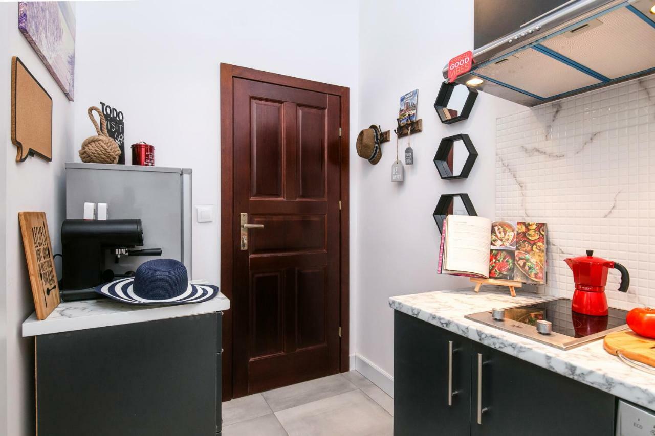 Berg Apartament Red Obok Starego Miasta Гданськ Екстер'єр фото