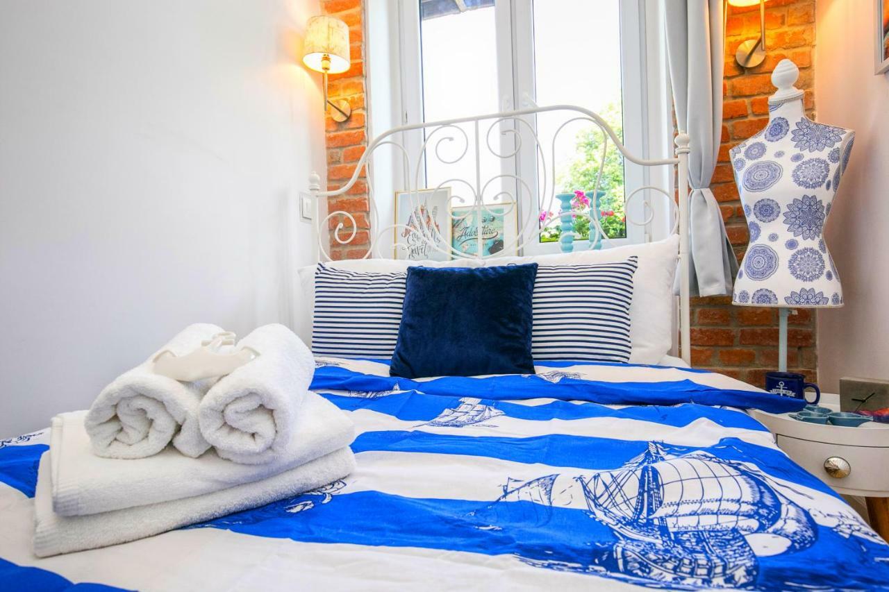 Berg Apartament Red Obok Starego Miasta Гданськ Екстер'єр фото